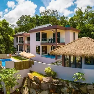 Riverside Retreat Apartment