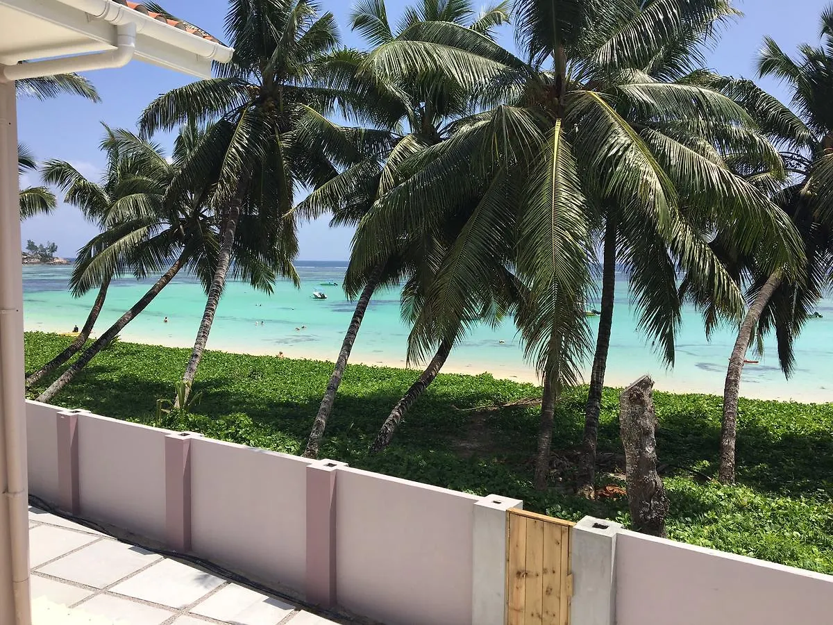 140 négyzetméteres, 4 hálószobás, 4 saját fürdőszobával rendelkező Apartman Mahé Island területén Anse Royale 0*,  Seychelles - szigetek